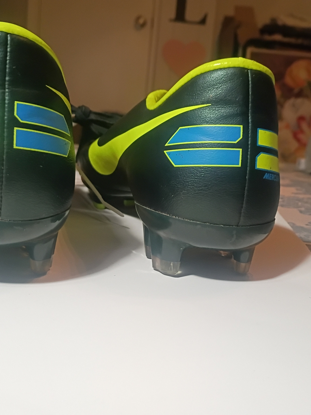 Nike Black & Volt Soccer Cleats - Picture 4 of 4